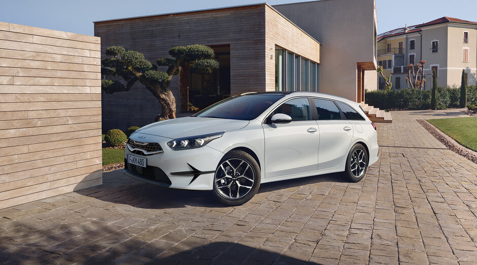 Poslední vozy Kia Ceed ihned k odběru.